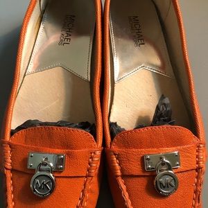 Michael Kors loafers/ flats